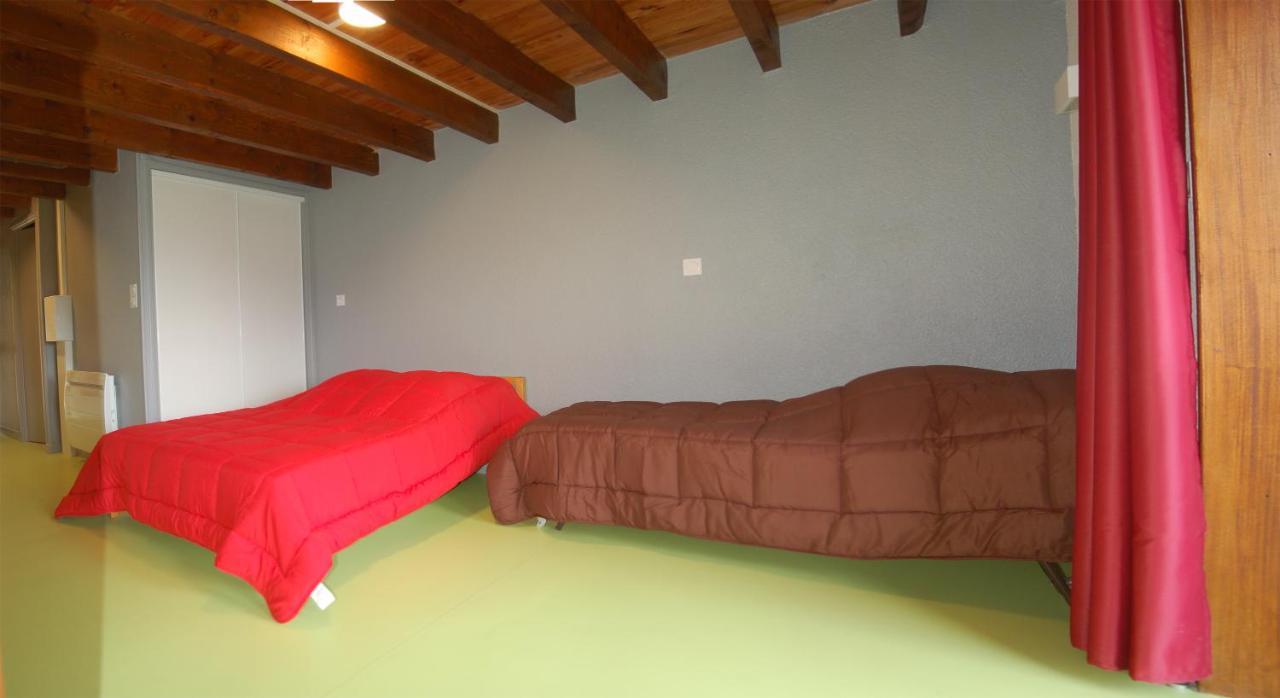 Gite Du Haut Cantal - Appartements Meubles Avec Kitchenette Et Chambres Sans Kitchenette Condat  Ngoại thất bức ảnh